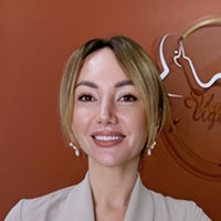 Алина Манушкова